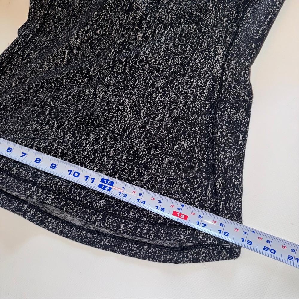 Lululemon Outrun Long Sleeve Suited Print White Black - Picture 9 of 9